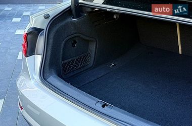 Седан Audi A4 2017 в Трускавце