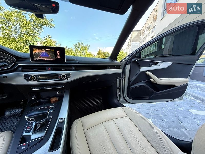 Седан Audi A4 2017 в Трускавце
