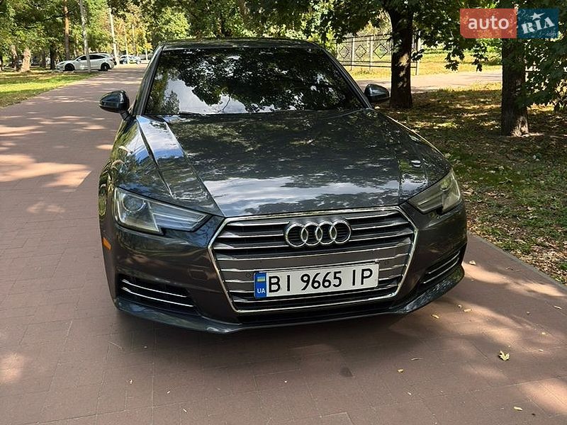 Седан Audi A4 2016 в Кременчуці