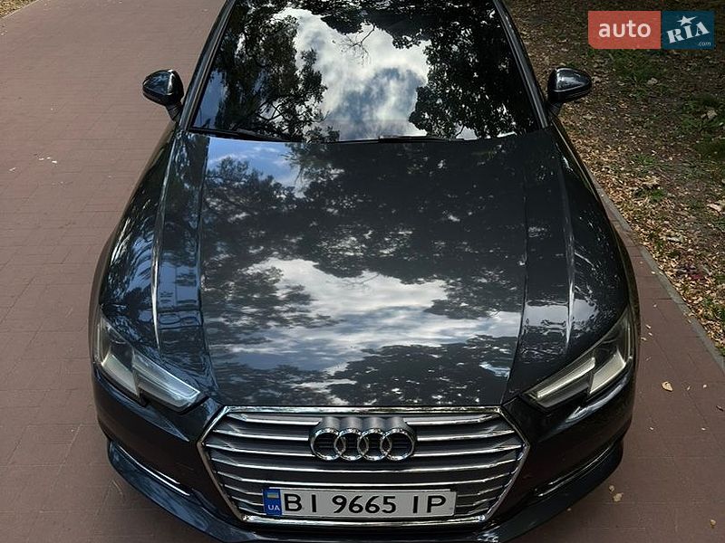 Седан Audi A4 2016 в Кременчуці