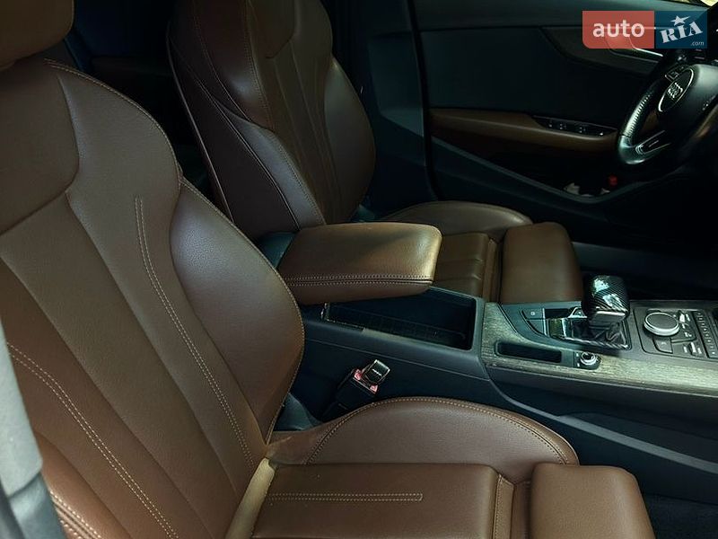 Седан Audi A4 2016 в Кременчуці