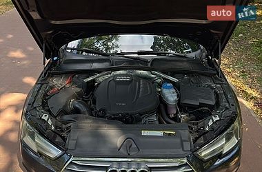 Седан Audi A4 2016 в Кременчуці
