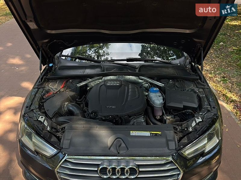 Седан Audi A4 2016 в Кременчуці