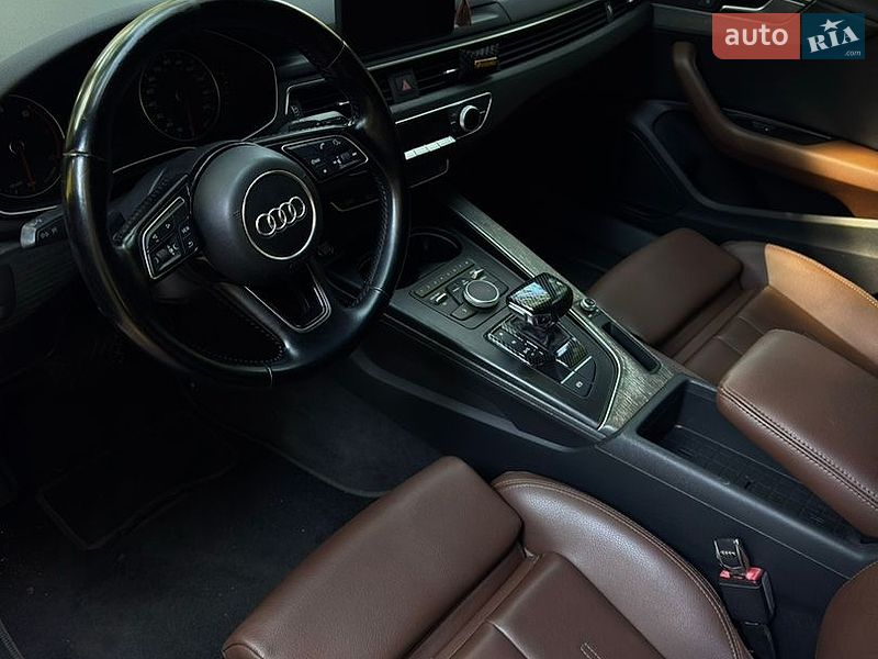 Седан Audi A4 2016 в Кременчуці