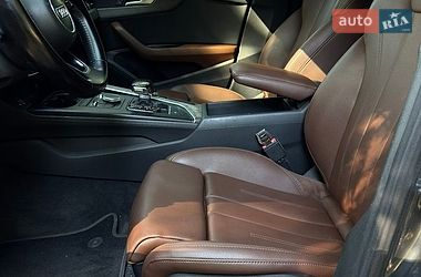 Седан Audi A4 2016 в Кременчуці