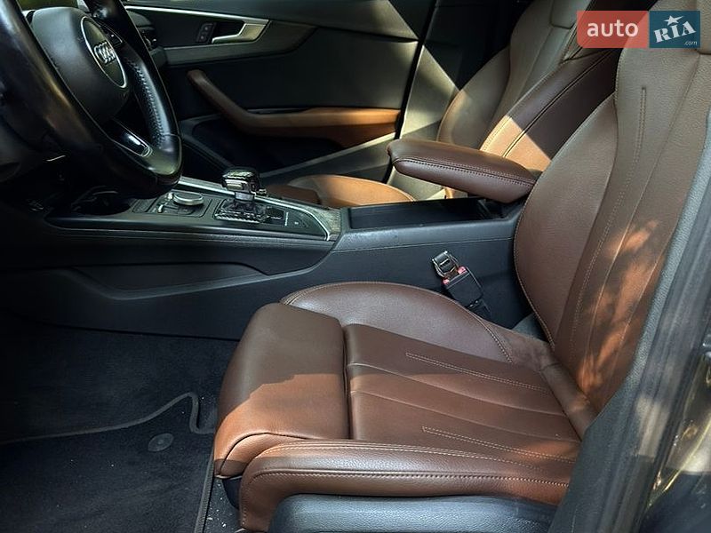 Седан Audi A4 2016 в Кременчуці