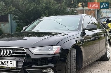 Audi A4  2012