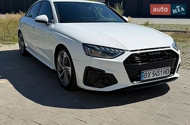 Седан Audi A4 2021 в Хмельницком