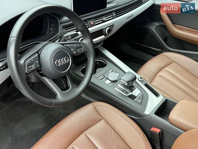 Седан Audi A4 2017 в Киеве