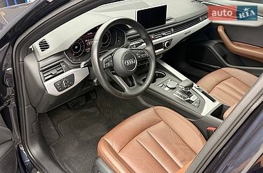 Седан Audi A4 2017 в Киеве