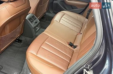 Седан Audi A4 2017 в Киеве