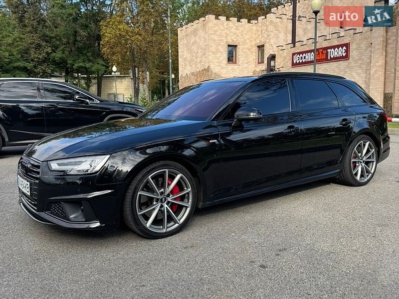 Audi A4 2019 Audi A4 2019