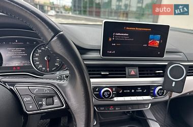 Седан Audi A4 2016 в Ровно