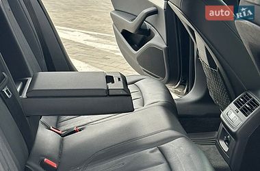 Седан Audi A4 2016 в Ровно
