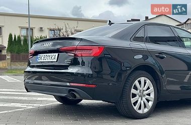 Седан Audi A4 2016 в Ровно