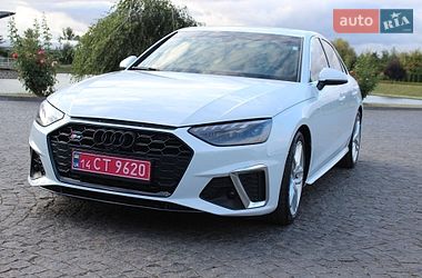 Audi A4  2020