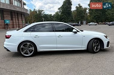 Седан Audi A4 2021 в Одессе