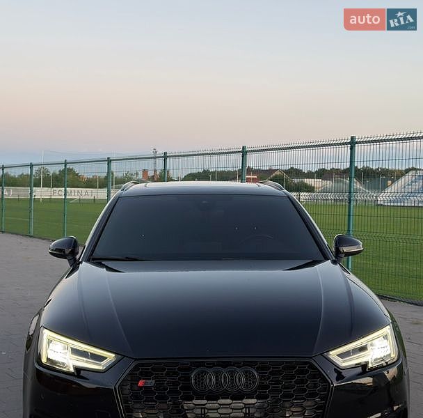 Универсал Audi A4 2016 в Ужгороде