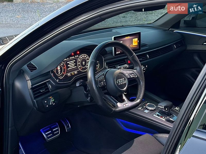 Универсал Audi A4 2016 в Ужгороде
