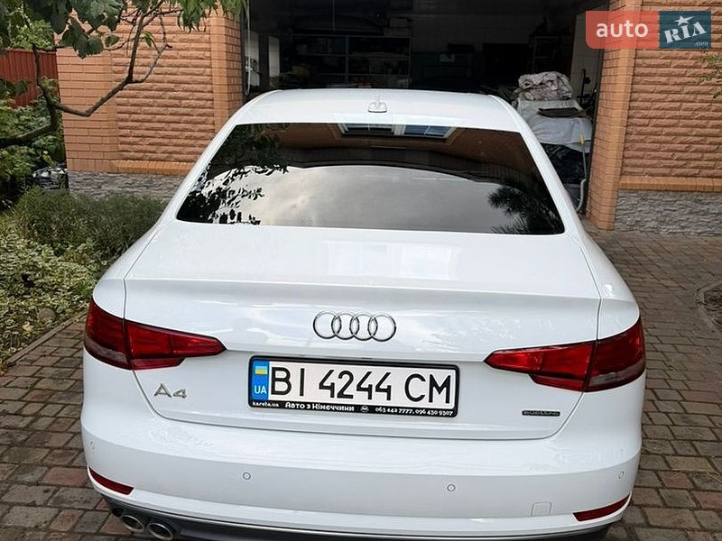 Седан Audi A4 2017 в Полтаве