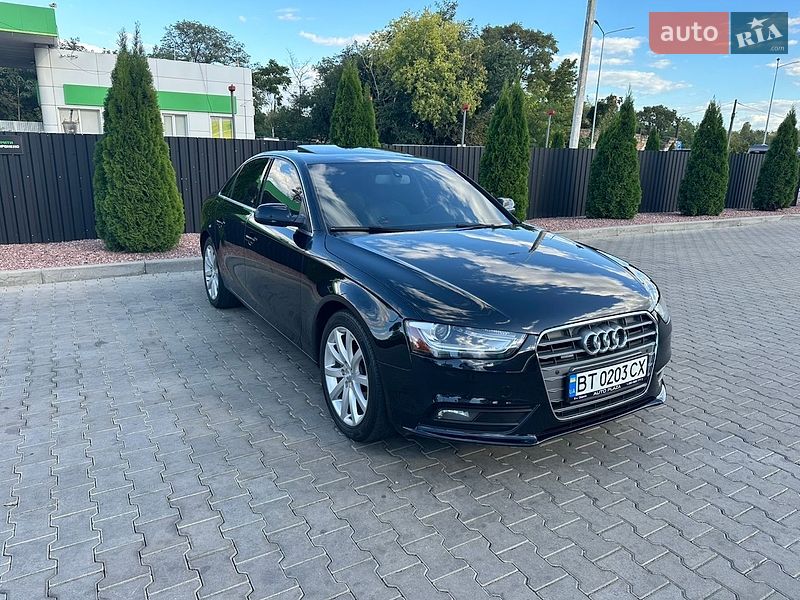 Седан Audi A4 2013 в Одессе