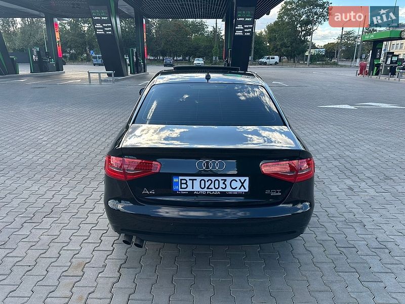 Седан Audi A4 2013 в Одессе
