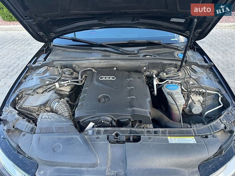 Седан Audi A4 2013 в Одессе