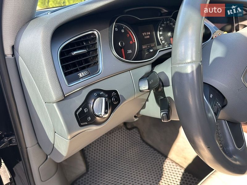 Седан Audi A4 2013 в Одессе