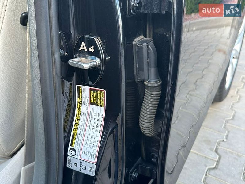 Седан Audi A4 2013 в Одессе
