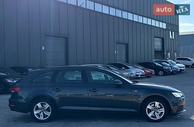 Универсал Audi A4 2017 в Львове