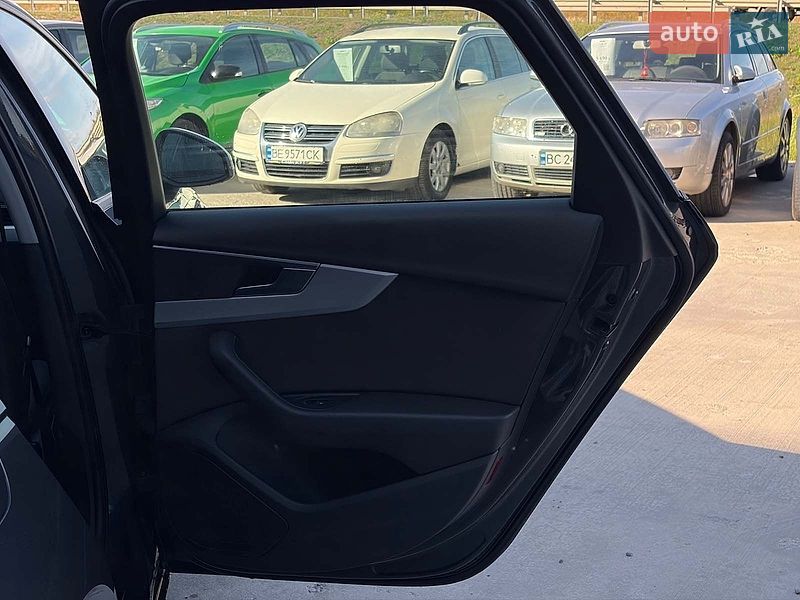 Универсал Audi A4 2017 в Львове