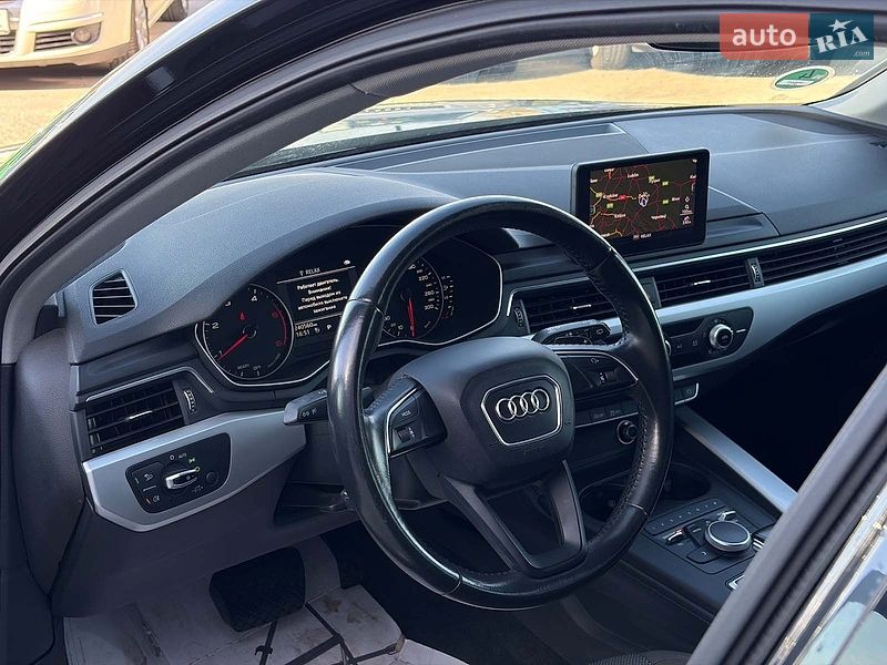 Универсал Audi A4 2017 в Львове