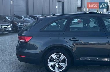 Универсал Audi A4 2017 в Львове