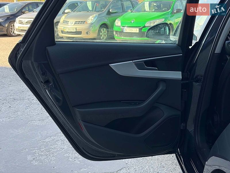 Универсал Audi A4 2017 в Львове