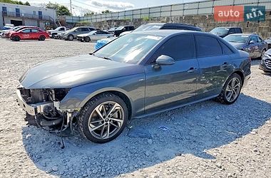 Audi A4  2021