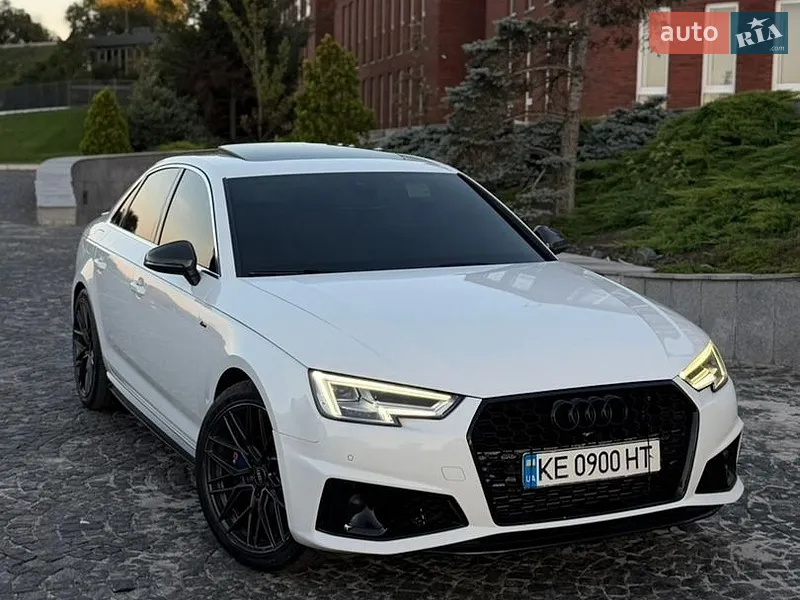 Audi A4 2019