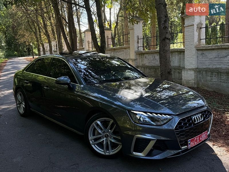 Седан Audi A4 2022 в Вінниці