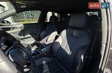 Седан Audi A4 2022 в Вінниці