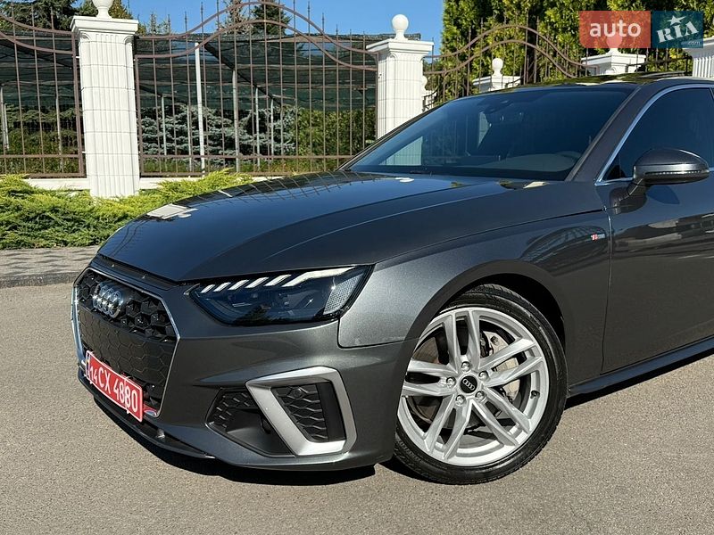Седан Audi A4 2022 в Вінниці