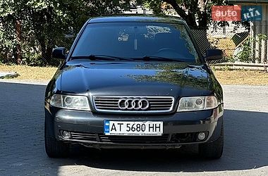 Универсал Audi A4 1999 в Кременце