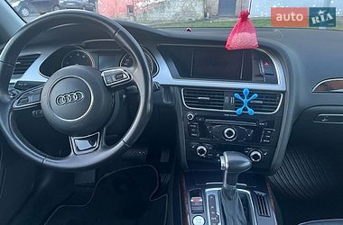 Седан Audi A4 2015 в Луцьку