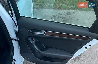 Седан Audi A4 2015 в Луцьку
