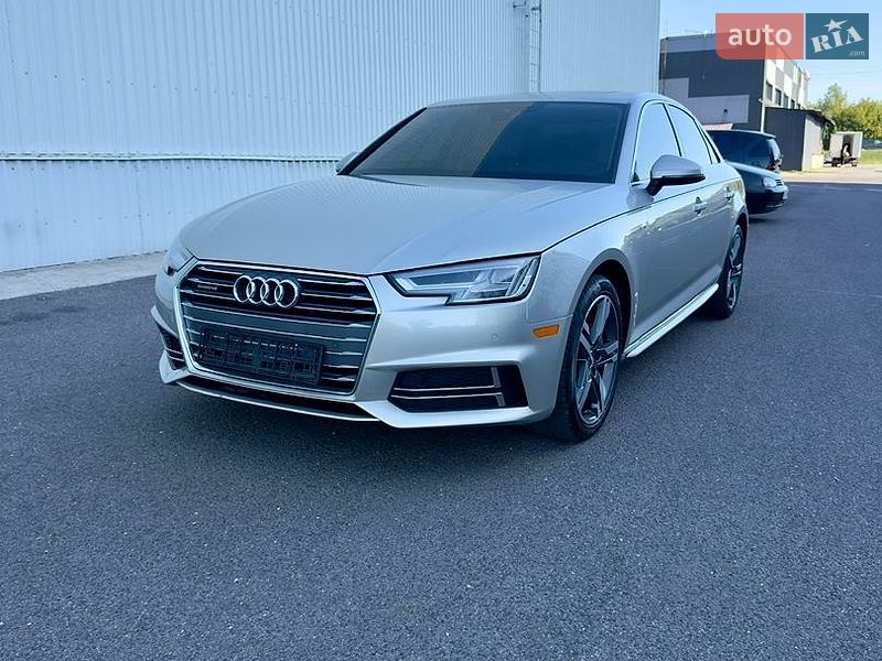 Audi A4 2017 Audi A4 2017