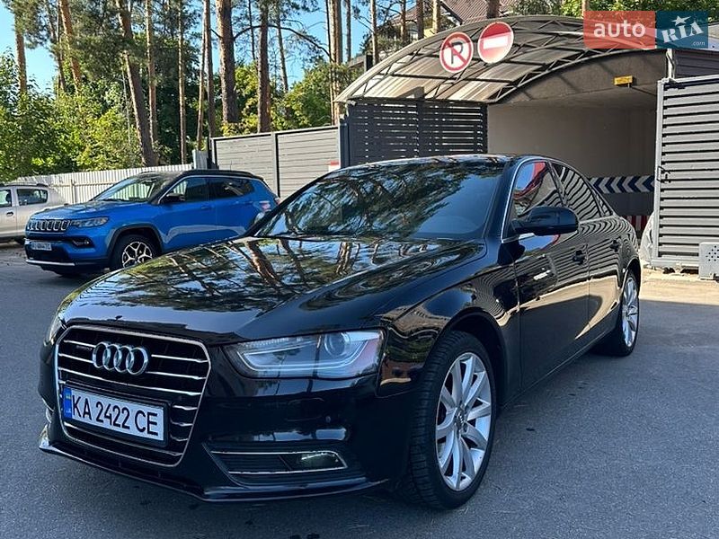 Седан Audi A4 2013 в Києві