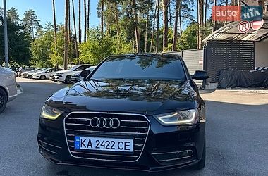 Седан Audi A4 2013 в Києві
