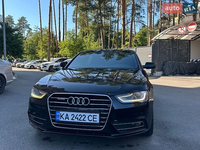 Седан Audi A4 2013 в Києві