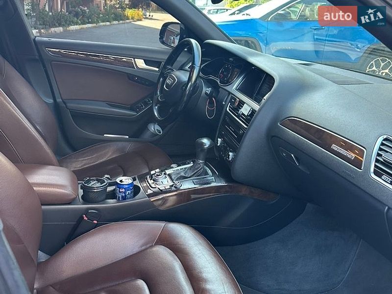 Седан Audi A4 2013 в Києві