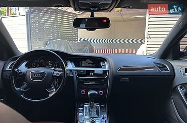 Седан Audi A4 2013 в Києві