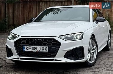 Audi A4  2022