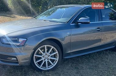 Седан Audi A4 2014 в Киеве